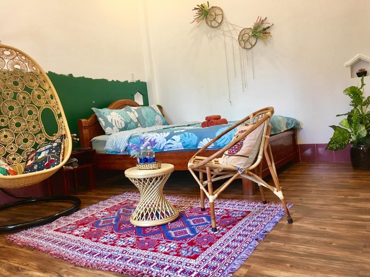Win Homestay Куинён Экстерьер фото