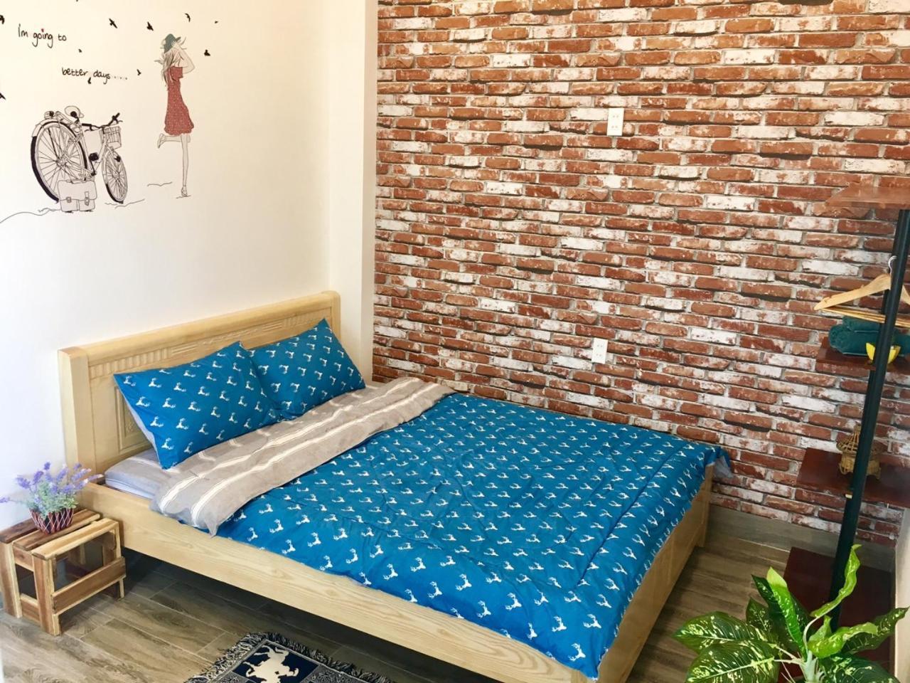 Win Homestay Куинён Экстерьер фото